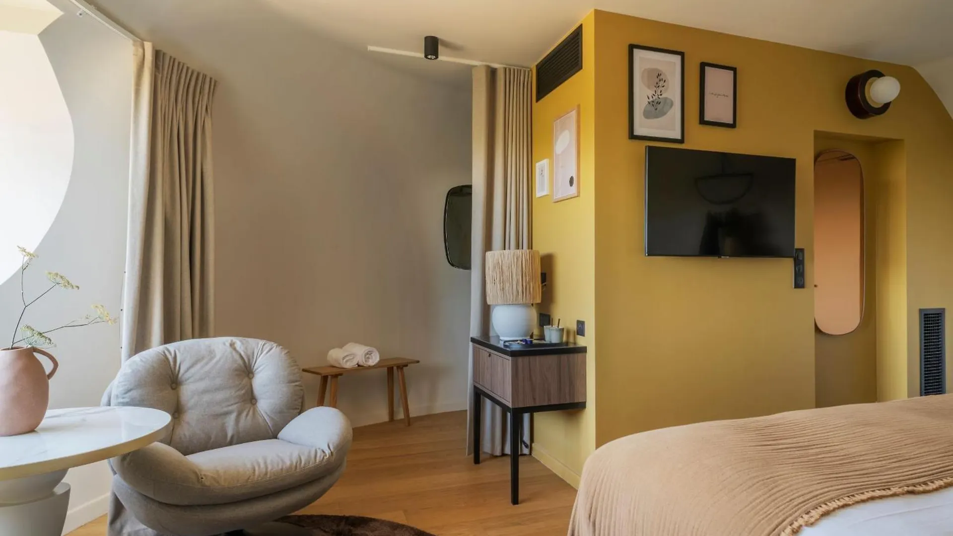 L'Essenciel Hotel Pire-sur-Seiche